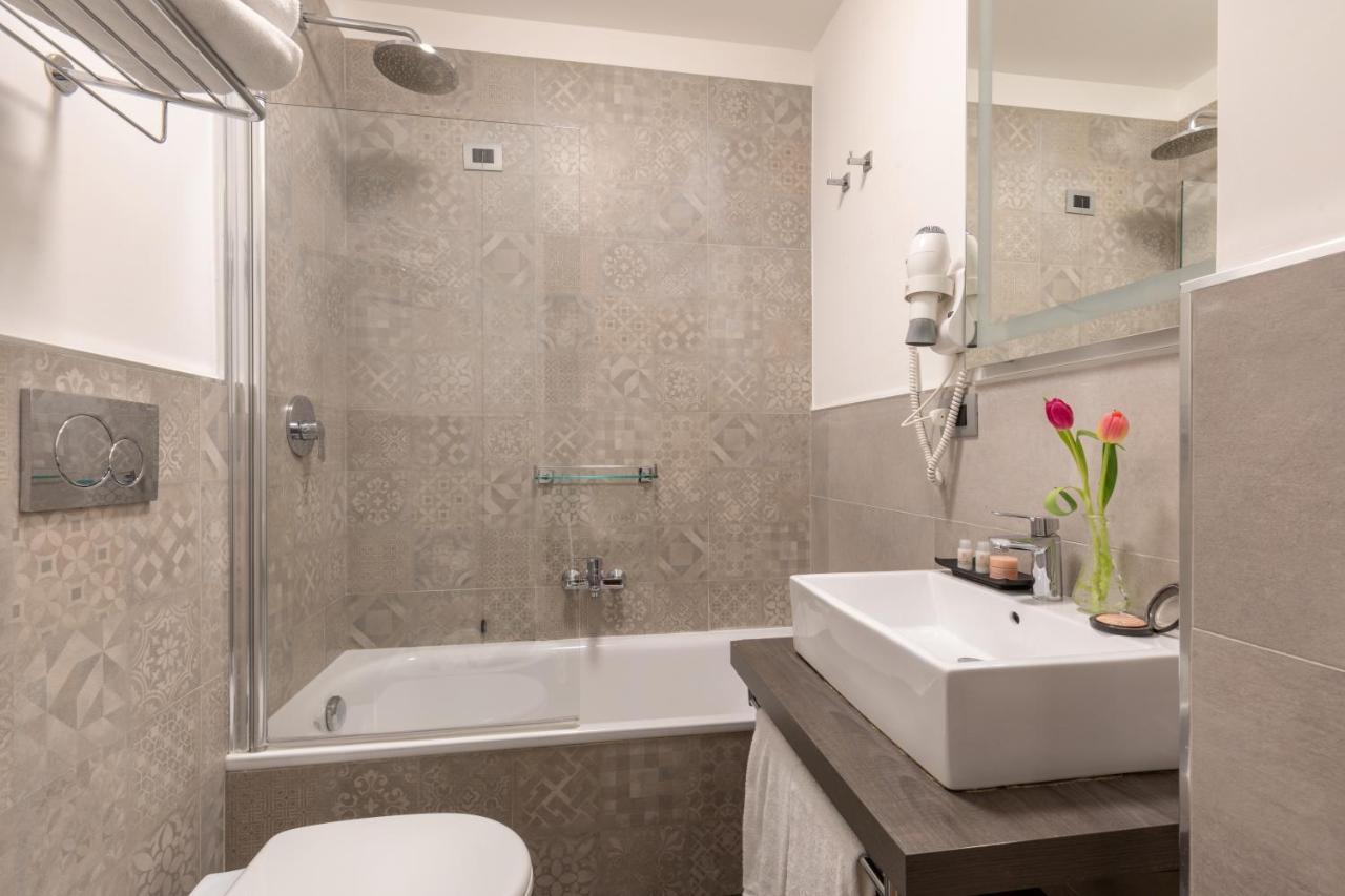 Navona Essence Hotel Rome Buitenkant foto